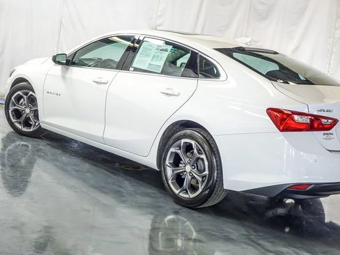 Used 2024 Chevrolet Malibu LT FWD image 11