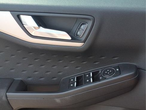 Used 2020 Ford Escape SE AWD/4WD image 15