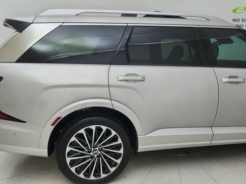Used 2026 Hyundai Palisade Calligraphy FWD image 7