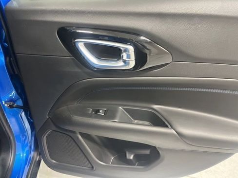 New 2026 Jeep Compass Latitude image 21