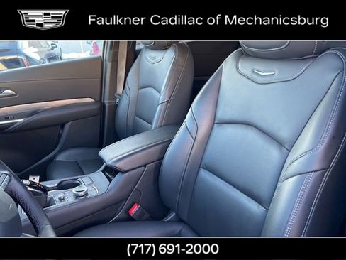 Certified 2025 Cadillac XT4 Premium Luxury image 17