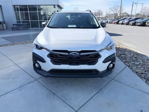 Certified 2025 Subaru Crosstrek 2.0i Premium image 3