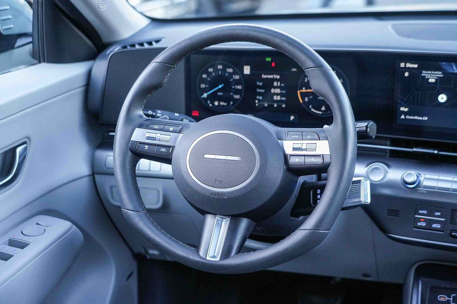 Certified 2024 Hyundai Kona Limited FWD image 15