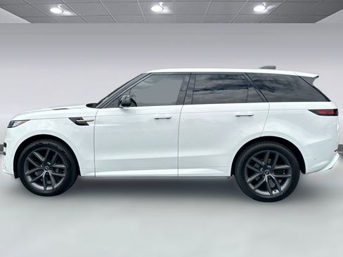 Used 2023 Land Rover Range Rover Sport SE Dynamic AWD/4WD image 2