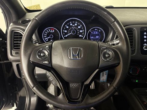 Used 2020 Honda HR-V Sport image 20
