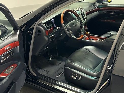 Used 2008 Lexus LS 600h L image 8