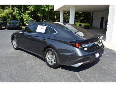New 2025 Hyundai Sonata SE