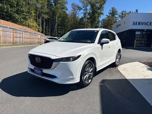 Used 2024 MAZDA CX-5 AWD 2.5 S w/ Premium Package image 3