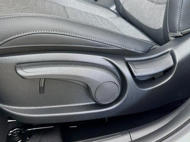 Certified 2025 Kia Seltos S AWD/4WD image 19