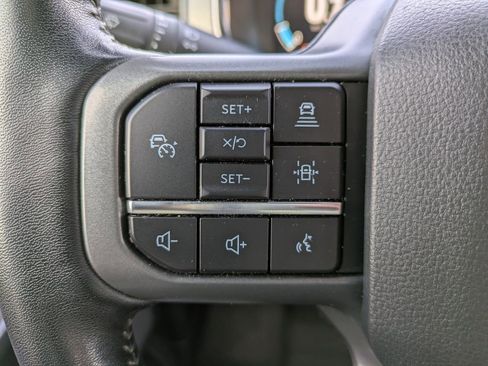 Used 2022 Ford F150 Lariat image 27