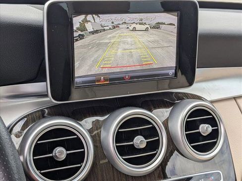 Used 2018 Mercedes-Benz C 300 C 300 image 16