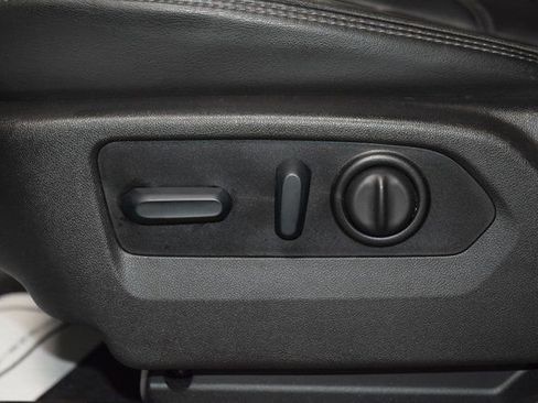 Used 2022 Chevrolet Silverado 3500 High Country image 42