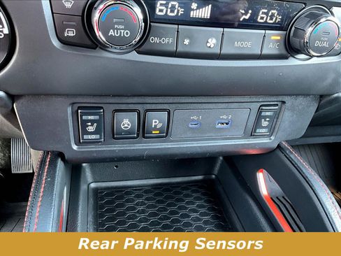 Used 2023 Nissan Frontier PRO-4X w/ Pro Convenience Package AWD/4WD image 17