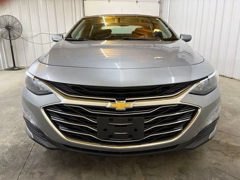 Used 2023 Chevrolet Malibu LT FWD image 3