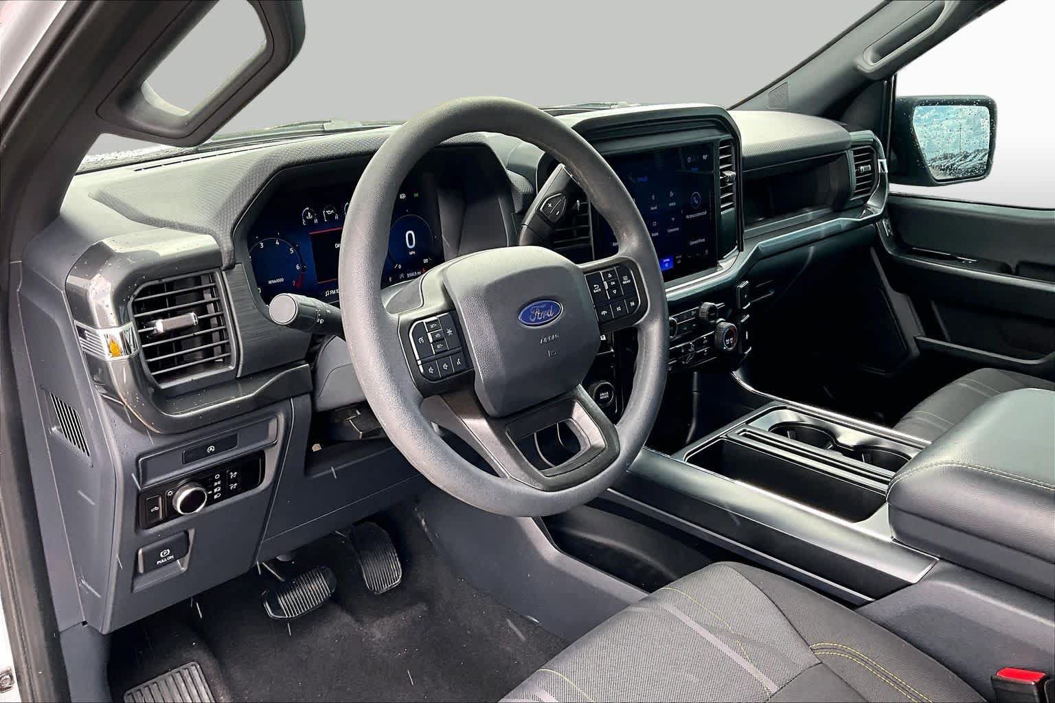 Used 2025 Ford F150 STX RWD image 17