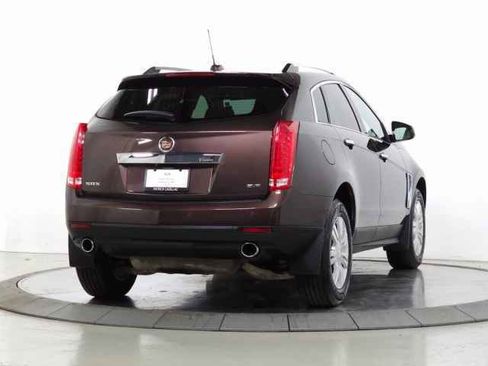 Used 2015 Cadillac SRX Luxury w/ Driver Awareness Package image 9