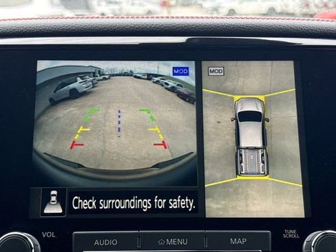 Used 2022 Nissan Titan PRO-4X w/ Pro-4x Convenience Package image 9