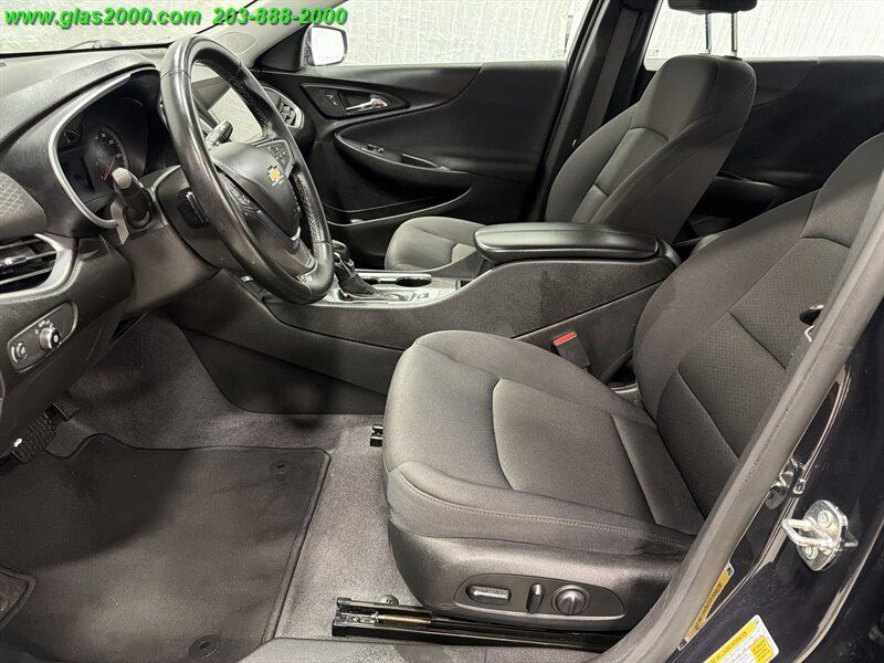 Used 2023 Chevrolet Malibu LT w/ Redline Edition FWD image 23