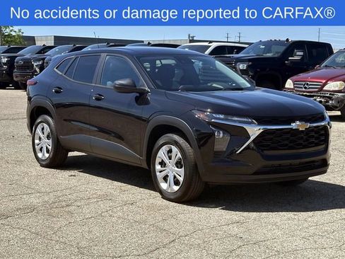 Certified 2024 Chevrolet Trax LS FWD image 8