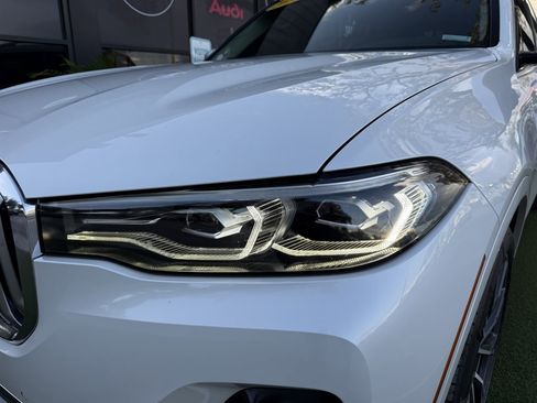Used 2020 BMW X7 xDrive40i image 10