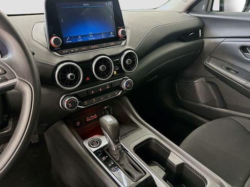 Used 2025 Nissan Sentra SV FWD image 25