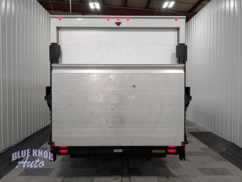 Used 2022 Chevrolet Express 3500 w/ Power Convenience Package image 3