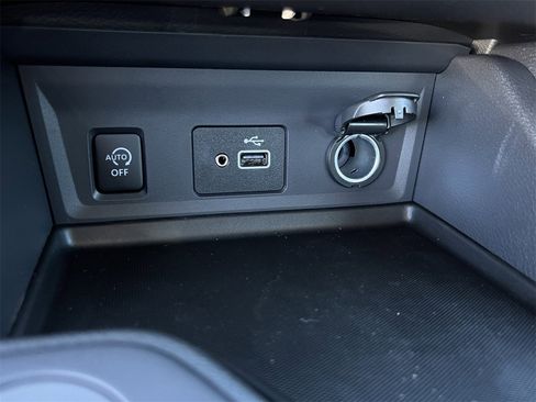 New 2025 Nissan Sentra S image 11