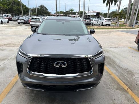 Used 2022 INFINITI QX60 Luxe w/ Cargo Package FWD image 7
