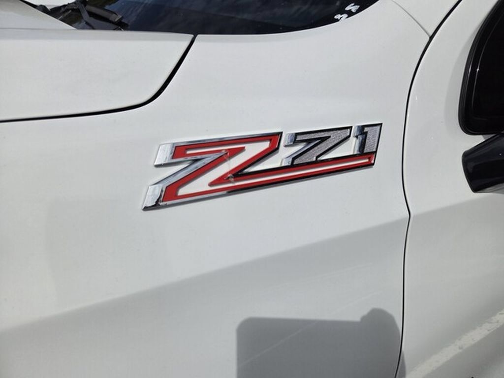 Used 2021 Chevrolet Tahoe Z71 AWD/4WD image 3