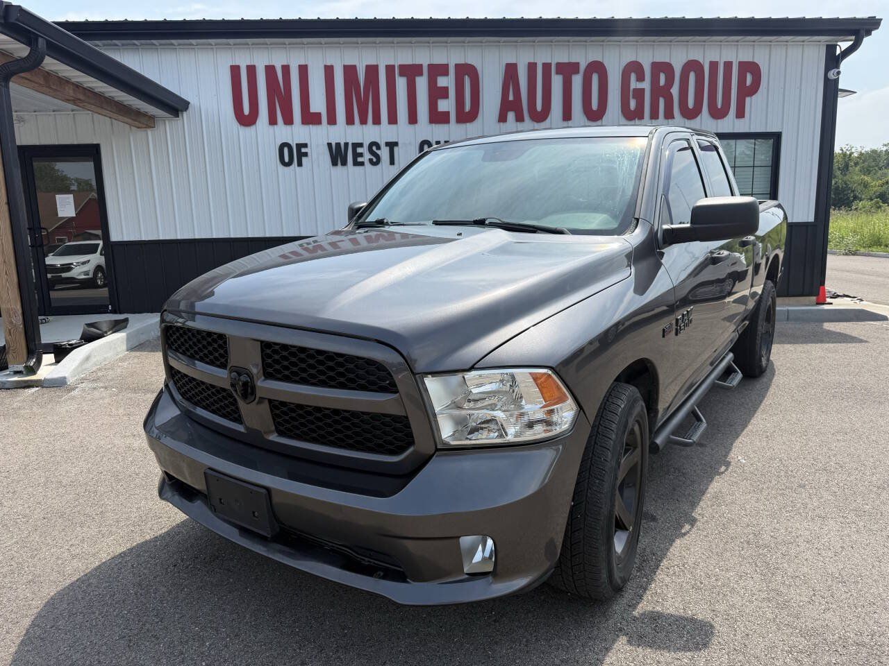 Used 2015 RAM 1500 Tradesman w/ Popular Equipment Group AWD/4WD image 1