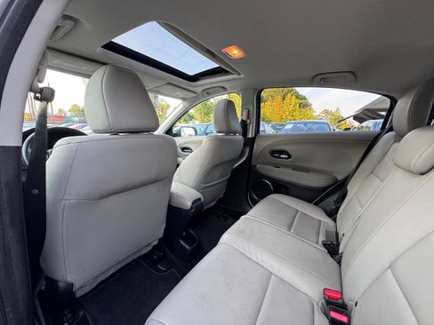 Used 2016 Honda HR-V EX-L image 6