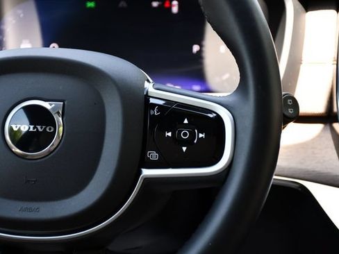 Certified 2026 Volvo XC90 B6 Plus AWD/4WD image 27