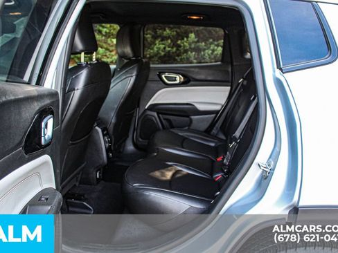 Used 2025 Jeep Compass Limited AWD/4WD image 18
