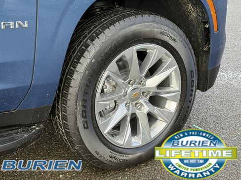 New 2026 Chevrolet Suburban Premier image 41