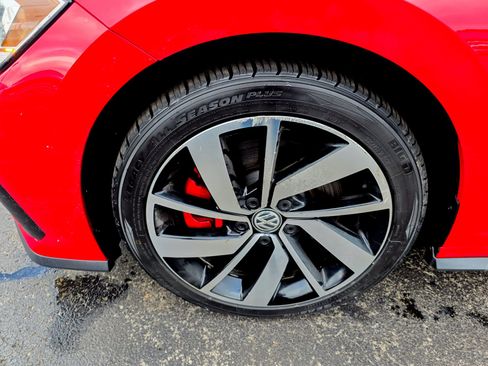 Used 2019 Volkswagen Jetta GLI Autobahn FWD image 14
