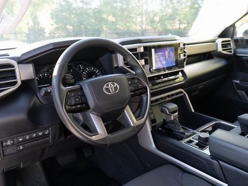 Used 2022 Toyota Tundra SR5 image 4