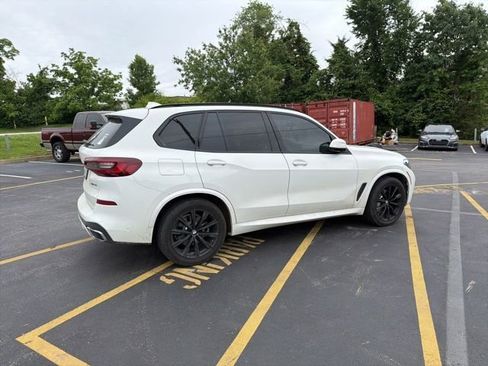 Used 2020 BMW X5 xDrive40i w/ M Sport Package AWD/4WD image 4