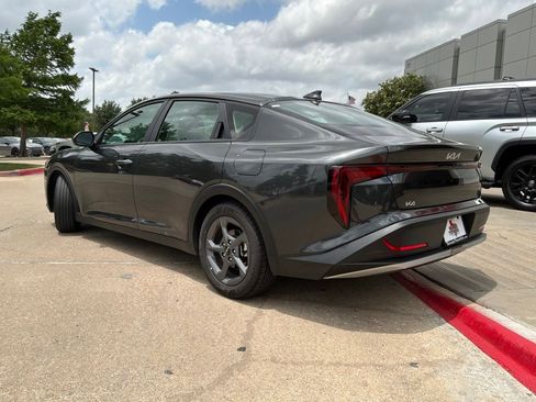 Used 2025 Kia K4 FWD image 8