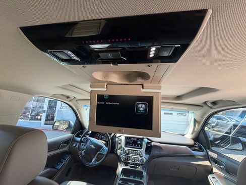 Used 2015 Chevrolet Tahoe LTZ RWD image 19