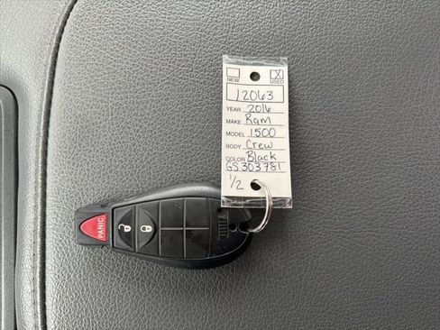 Used 2016 RAM 1500 Express image 27