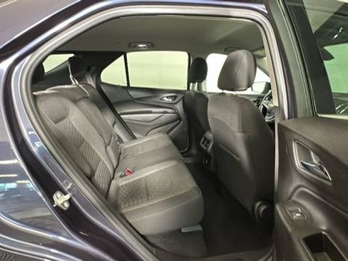 Used 2018 Chevrolet Equinox LT AWD/4WD image 29