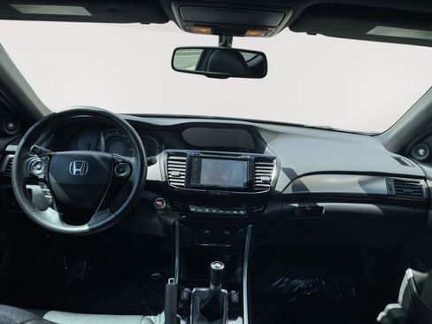Used 2016 Honda Accord EX-L image 26