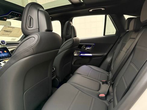 New 2026 Mercedes-Benz GLC 300 4MATIC image 33