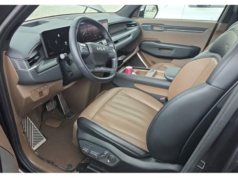 Used 2024 Kia EV9 GT-Line AWD/4WD image 5