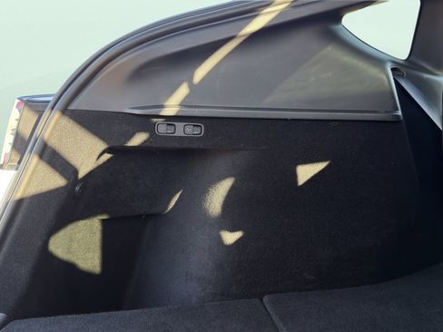 Used 2023 Tesla Model Y Long Range image 21