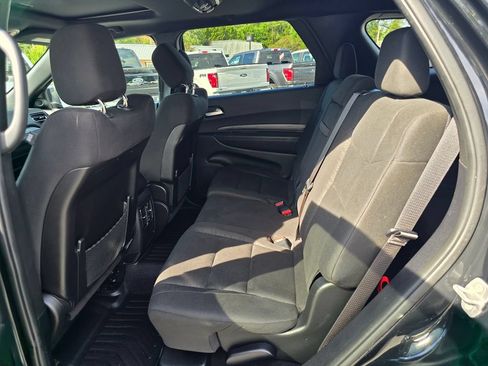 Used 2024 Dodge Durango SXT w/ SXT Blacktop Group RWD image 9