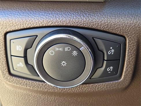 Used 2019 Ford F250 King Ranch w/ King Ranch Ultimate Package image 31