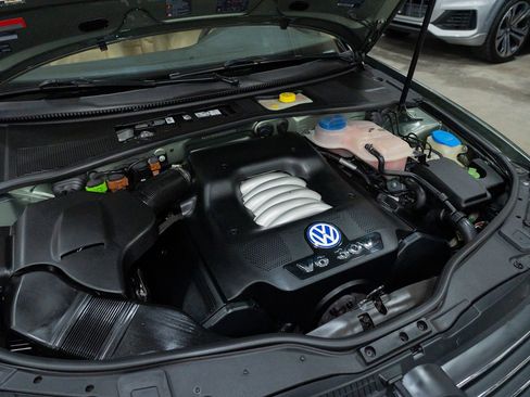 Used 2002 Volkswagen Passat GLX image 42