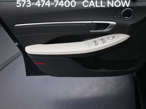 New 2026 Hyundai Sonata Limited FWD image 10