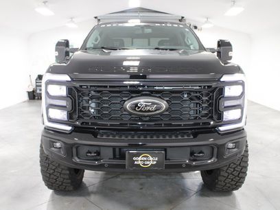 New 2026 Ford F250 Lariat w/ Black Appearance Package
